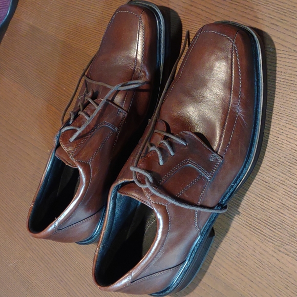 NWOT Bostonian Mens 2 Pod Comfort  Lace Up Oxford Shoes, Brown Sz 10.5 M - Picture 2 of 8